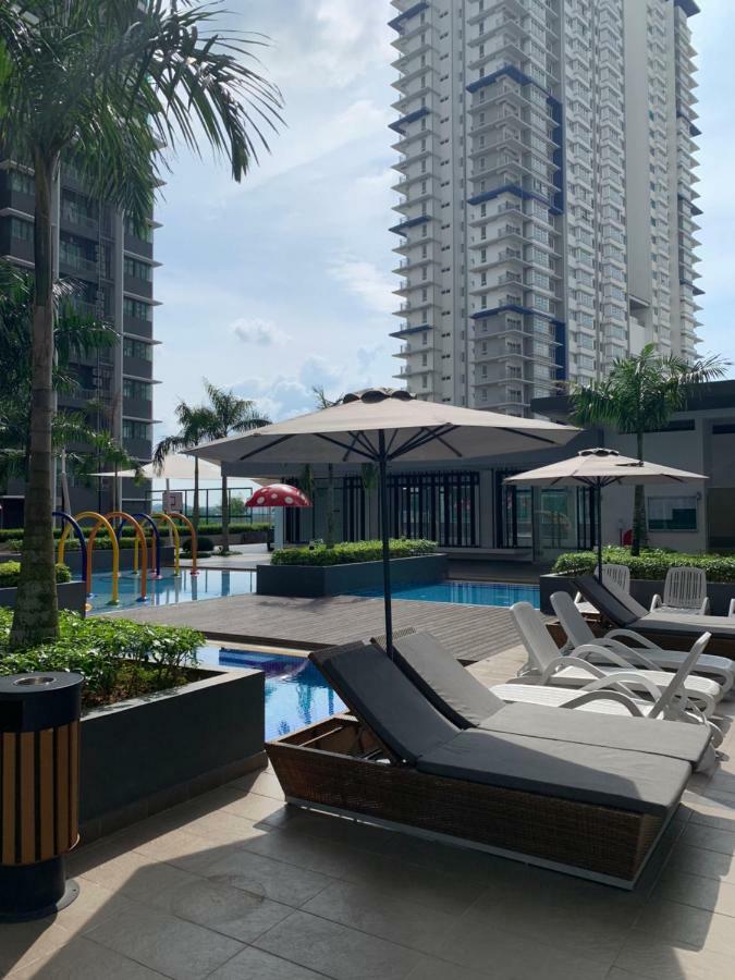 Bangi Almyra Suite Exterior foto